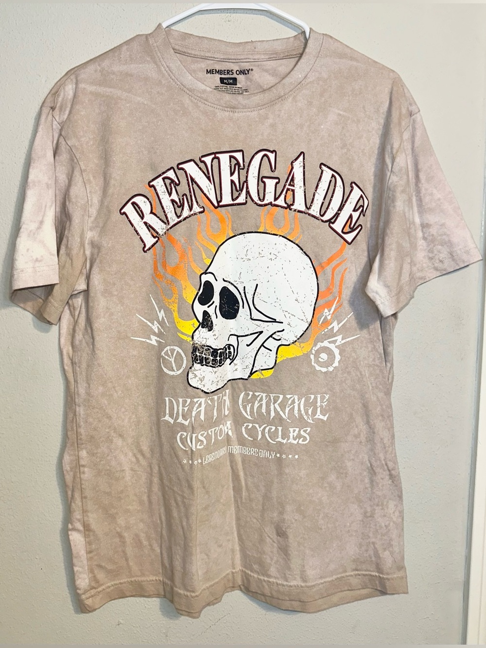 Members Only Renegade Beige Skull Graphic Shirt
